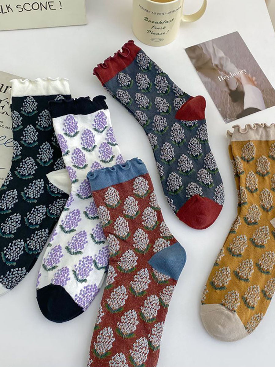 Lot de 5 paires de chaussettes en coton à blocs de couleurs avec broderies artistiques pour femmes AV1043