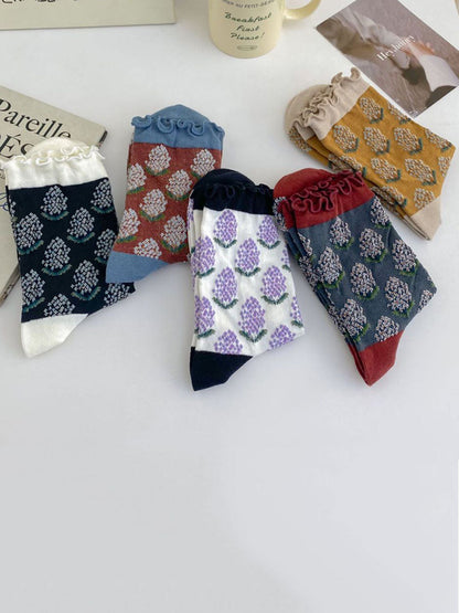 Lot de 5 paires de chaussettes en coton à blocs de couleurs avec broderies artistiques pour femmes AV1043