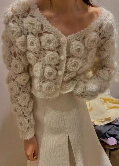 Floral Beige Knopf Aushöhlen Baumwolle Strickmäntel Frühling GEM594 