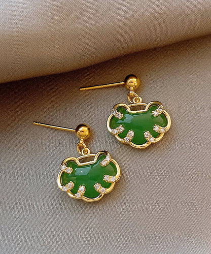 Boucles d'oreilles à tige en argent sterling vert de style chinois avec fermoir de sécurité en jade et zircone surdoré WH045