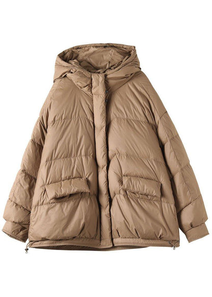 Manteau d'hiver en duvet kaki à capuche et poches zippées à manches longues QS036