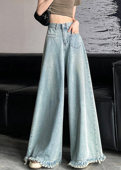 Pantalon large en denim bleu clair à boutons et pompons AW1006