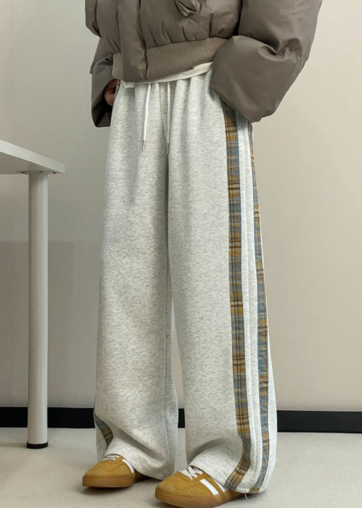 New Grey Striped Pockets Warm Fleece Men Wide Leg Pants Spring RM057