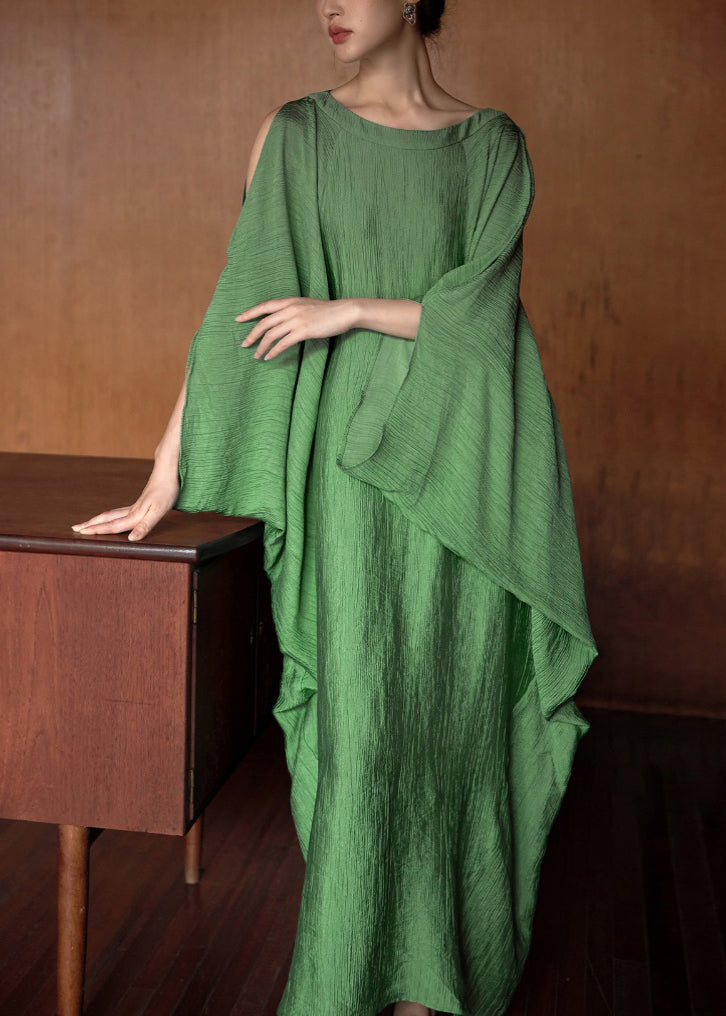 Plus Size Green O Neck Solid Cotton Long Dress Batwing Sleeve EE1049