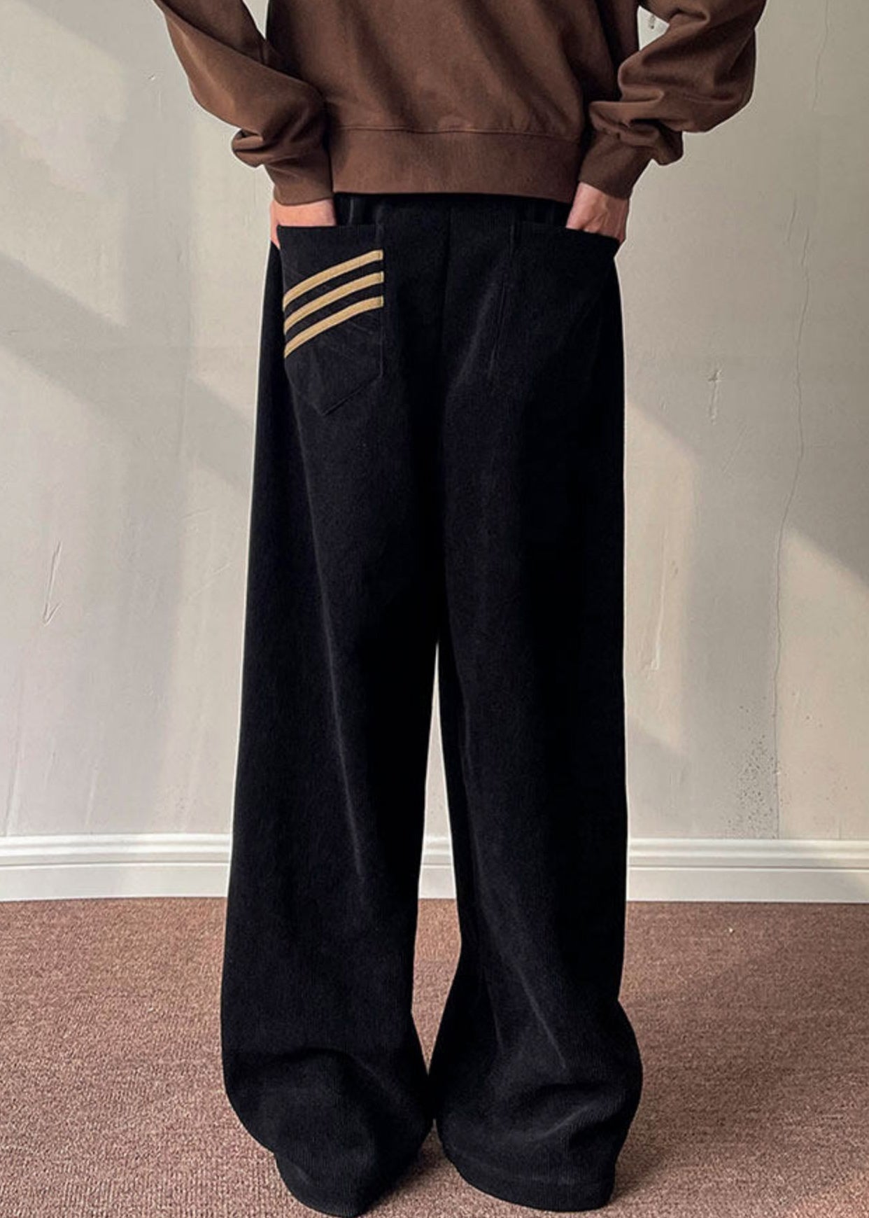 Simple Black Pockets Thick Corduroy Men Wide Leg Pants Spring RM056