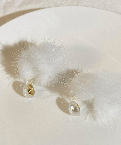 Simple White Copper Alloy Mink Hair Pearl Stud Earrings TS012