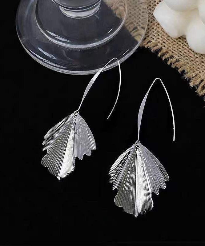 Boucles d'oreilles pendantes uniques en alliage d'argent sterling doré et feuilles de ginkgo WP003