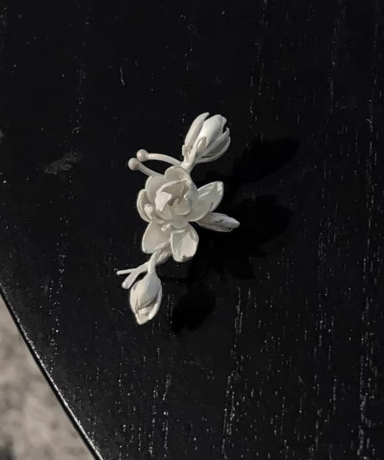 Vintage White Sterling Silver Burn White Jasmine Flower Stud Earrings QQ070