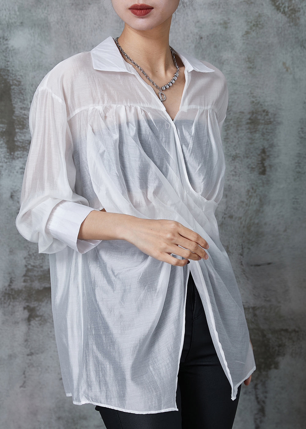 Chemise en lin blanc Tops asymétriques ouverts sur le côté été AL1020